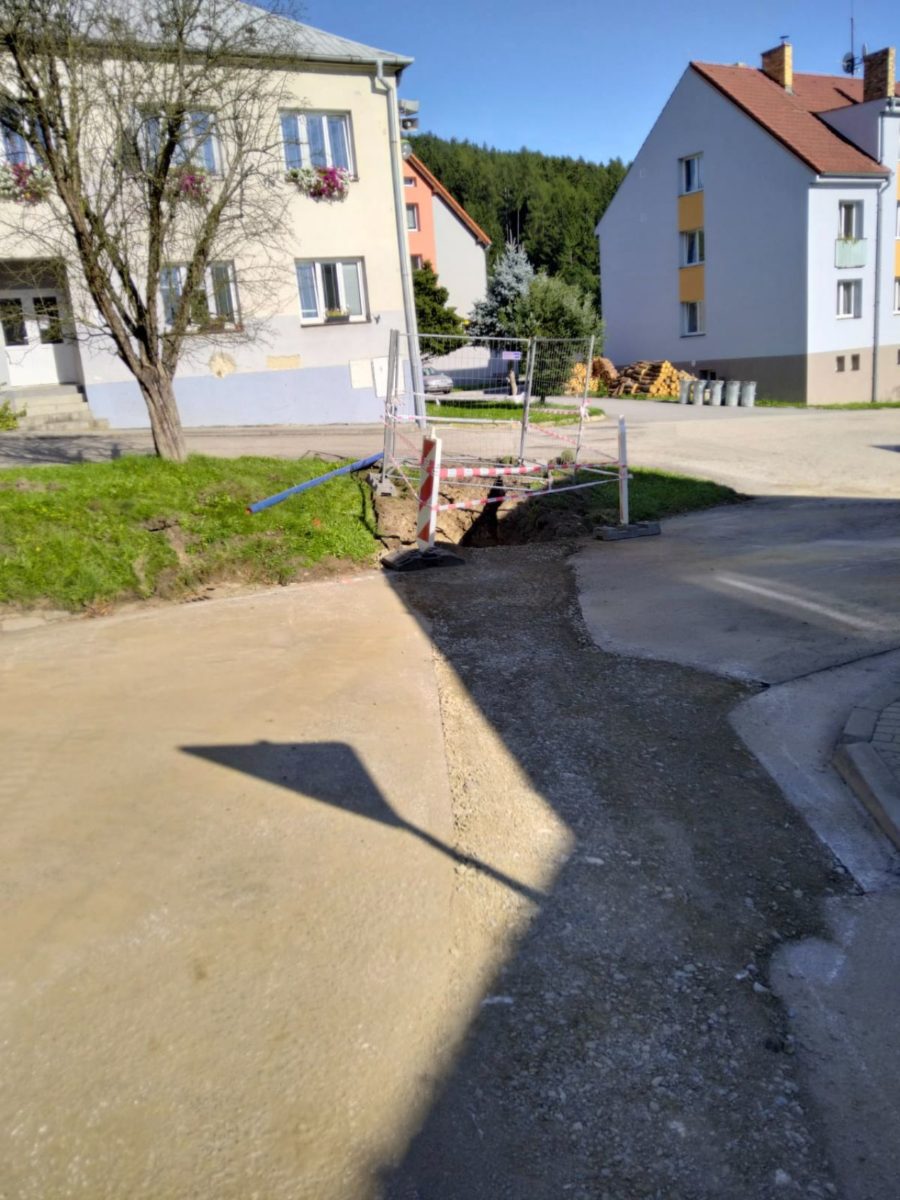 Obnova vodovodu a obnova čerpací stanice odpadních vod - Rožmitál na Šumavě